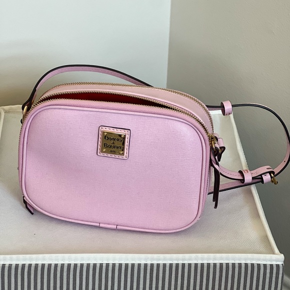 Dooney & Bourke Handbags - Dooney & Bourke Pink Bag